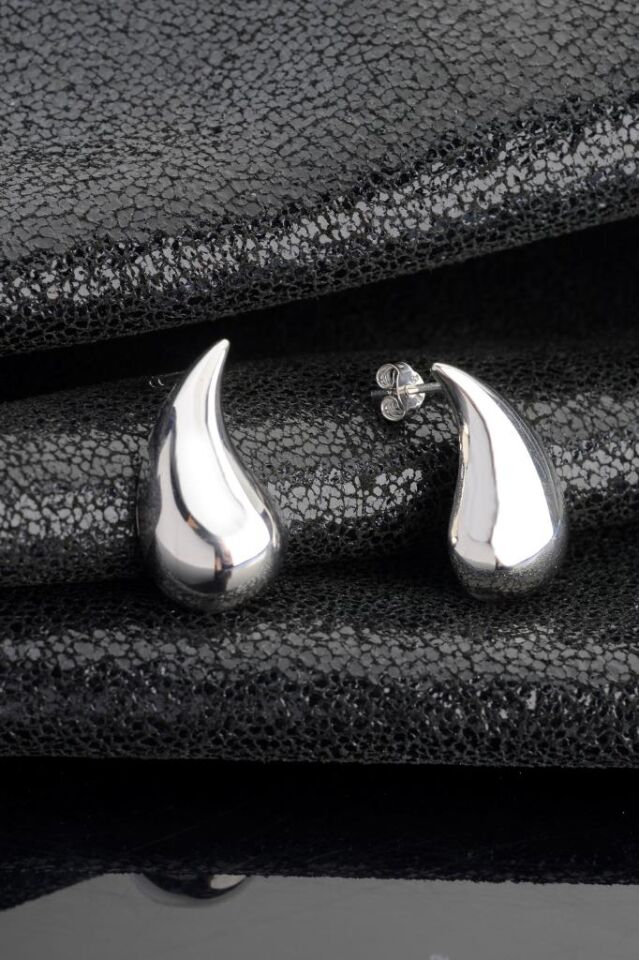 925 Ayar Gümüş Büyük Damla Küpe