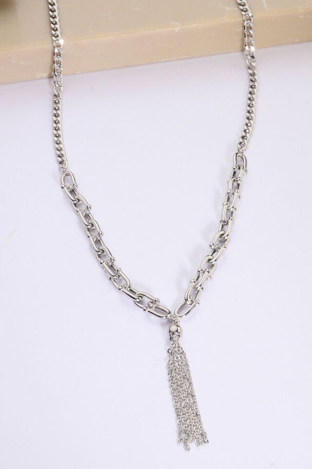 925 Ayar Gümüş Farklı Zincir Detaylı Zincir Püsküllü Kolye