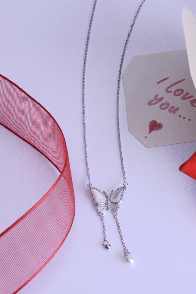 925 Ayar Gümüş Sedefli İncili Taşlı Kelebek Kolye