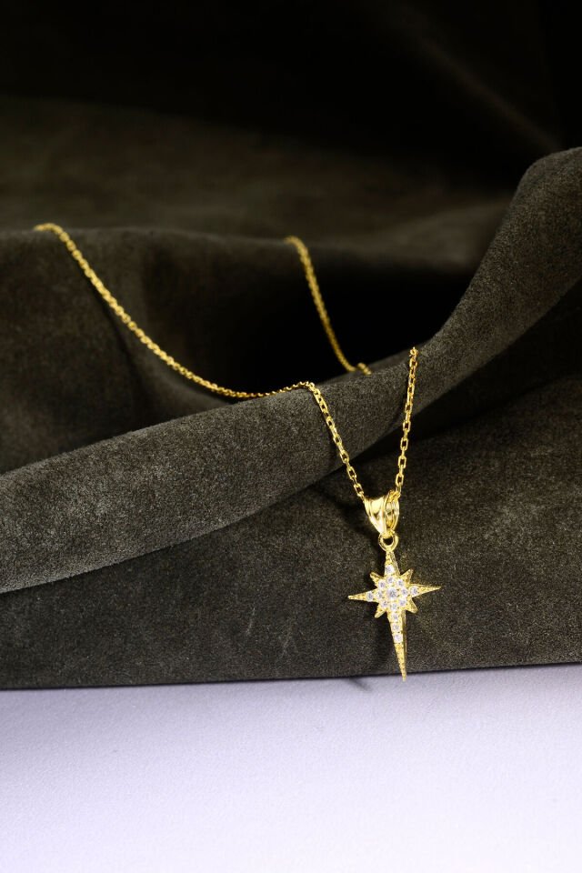 Altın Kaplama 925 Ayar Gümüş Kutup Yıldızı Figürlü Taşlı Kolye