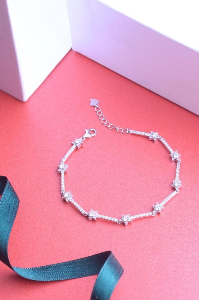 925 Ayar Gümüş Taşlı Yıldızlı Bileklik