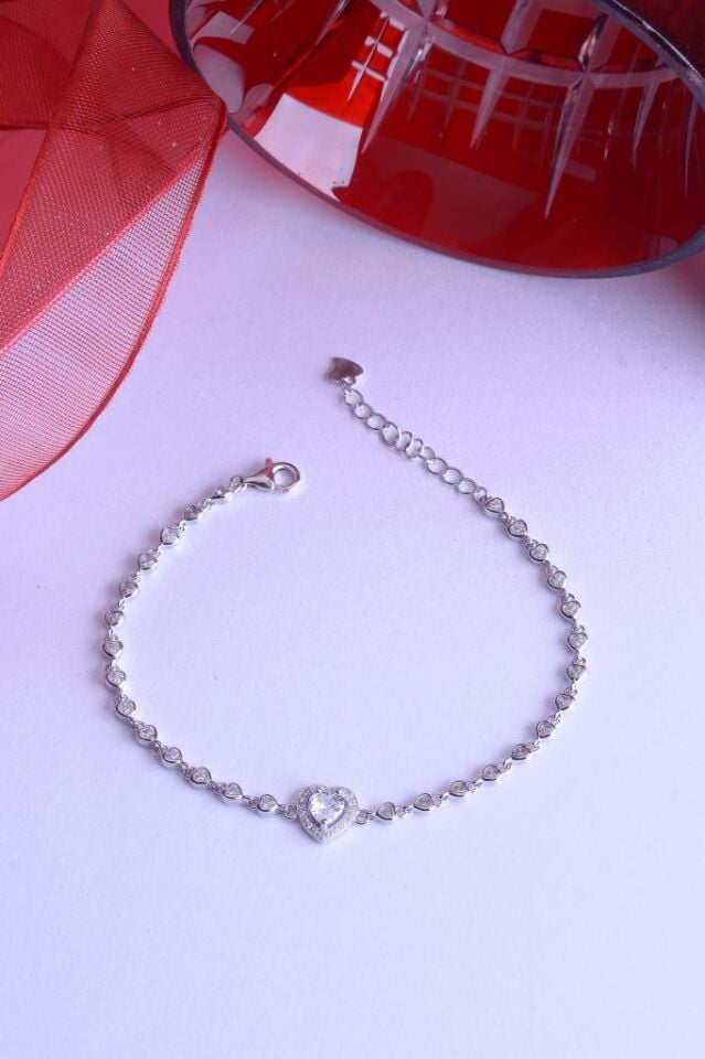 925 Ayar Gümüş Taşlı Kalpli Sıralı Bileklik