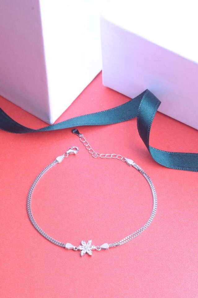 925 Ayar Gümüş Mini Lotus Bileklik