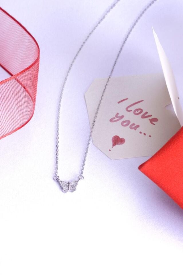 925 Ayar Gümüş Taşlı Kelebek Kolye