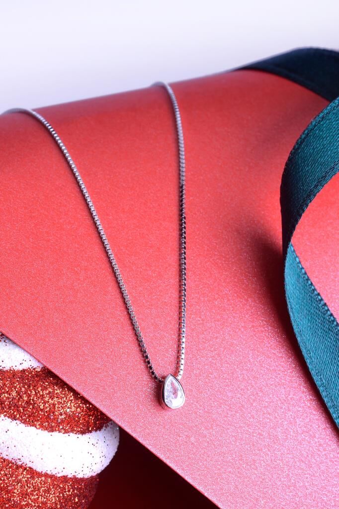 925 Ayar Gümüş Damla Kolye