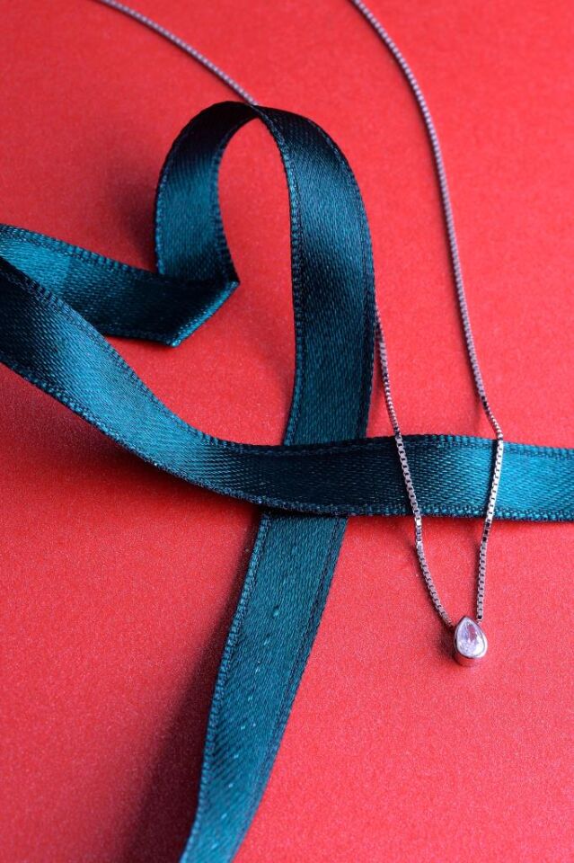 925 Ayar Gümüş Damla Kolye