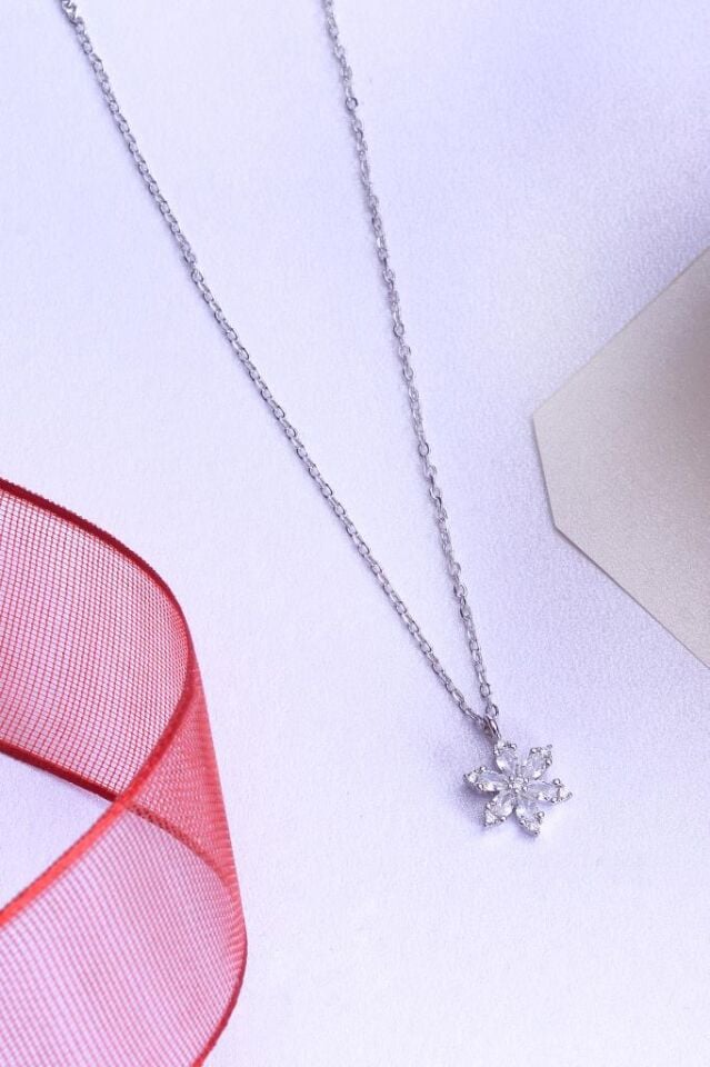 925 Ayar Gümüş Mini Lotus Çiçeği Kolye