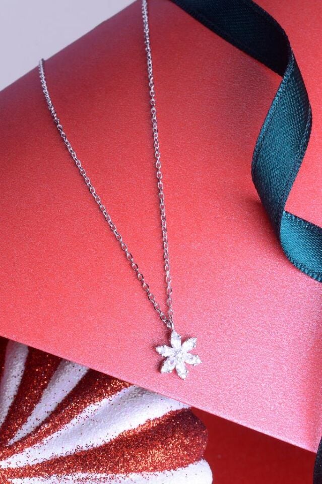 925 Ayar Gümüş Mini Lotus Çiçeği Kolye