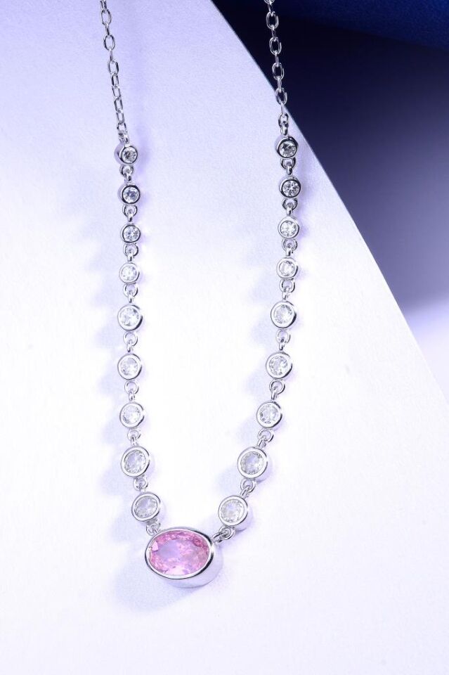 925 Ayar Oval Taşlı Kolye