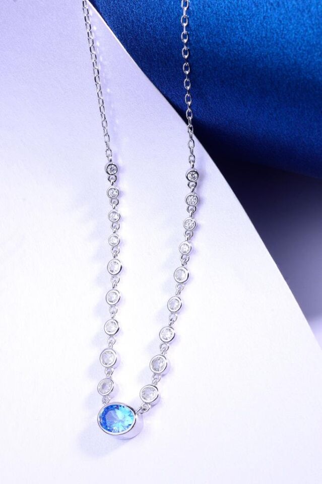925 Ayar Oval Taşlı Kolye