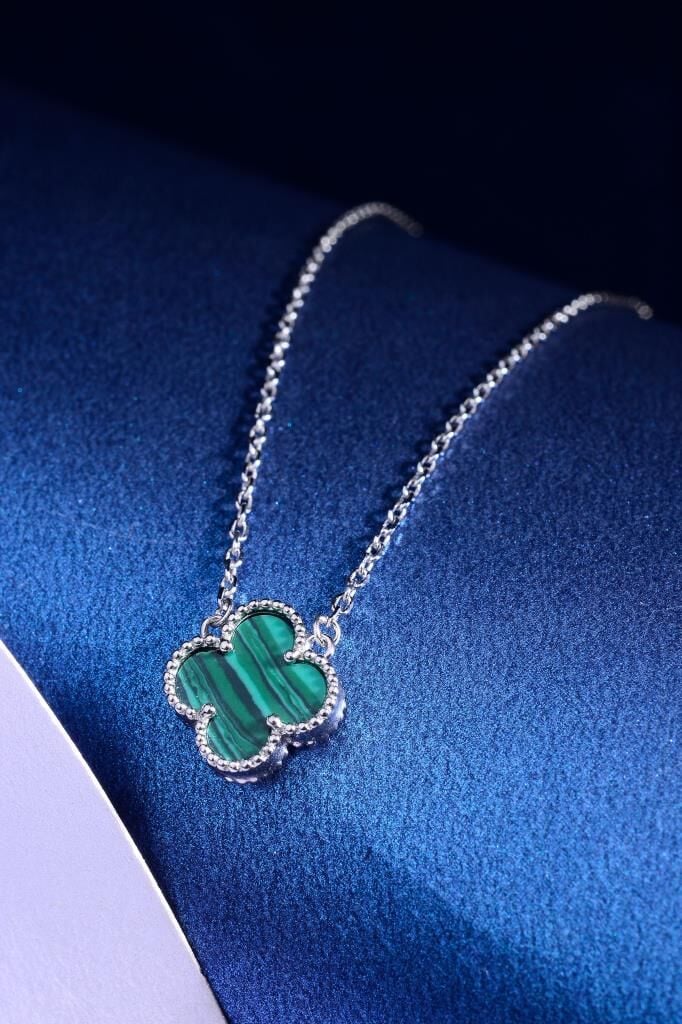925 Ayar Gümüş Yonca Kolye