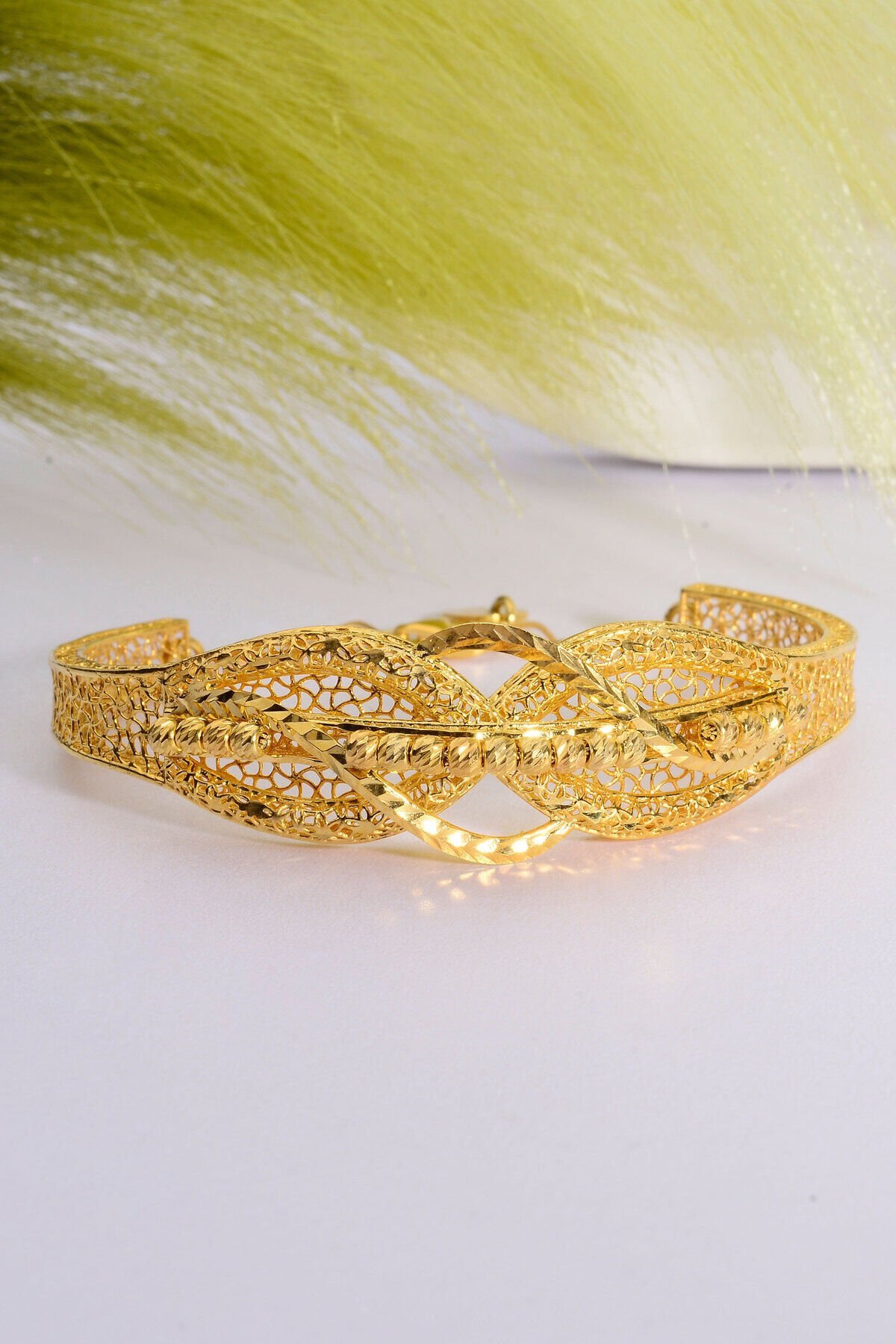 22 Ayar Altın Kaplama Sarmaşık Desen Dorika İşlemeli Elişi 925 Ayar Tül Bilezik