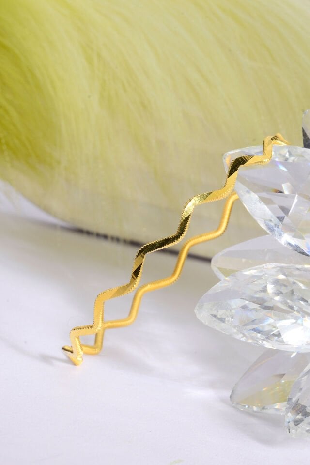 925 Ayar Gümüş Üzeri 22 Ayar Altın Kaplama Zikzak Ajda Bilezik