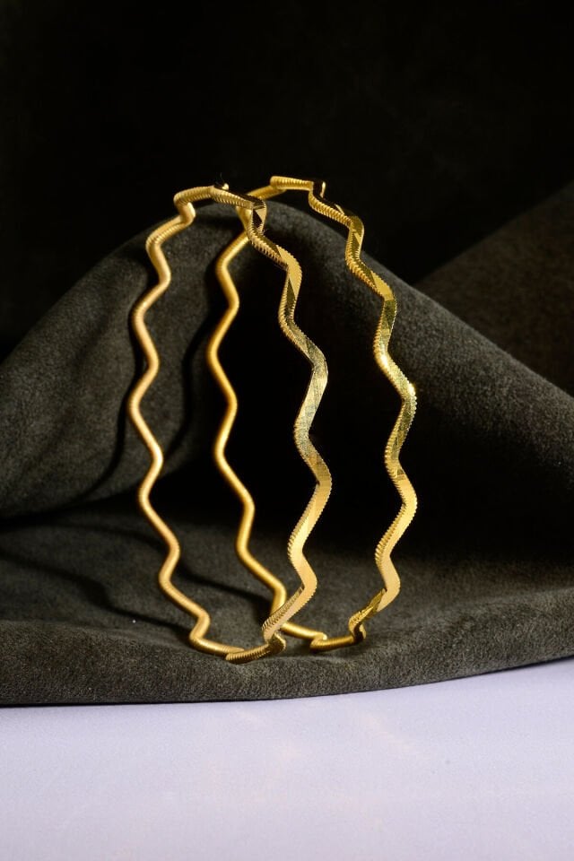 925 Ayar Gümüş Üzeri 22 Ayar Altın Kaplama Zikzak Ajda Bilezik