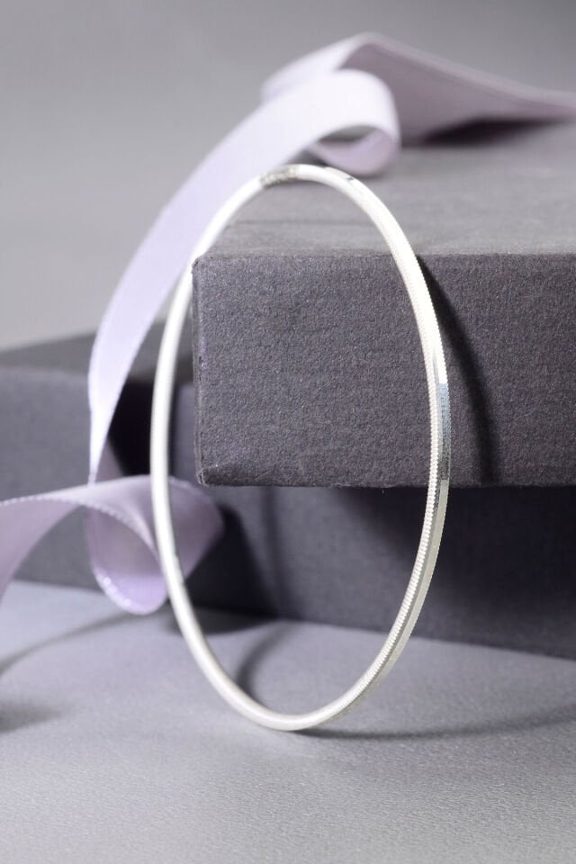 925 Ayar Gümüş Düz Oluklu Ajda Bilezik