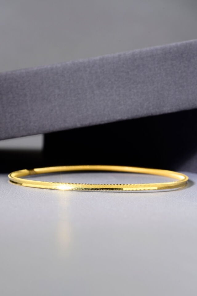 925 Ayar Gümüş Üzeri 22 Ayar Altın Kaplama Düz Oluklu Ajda Bilezik